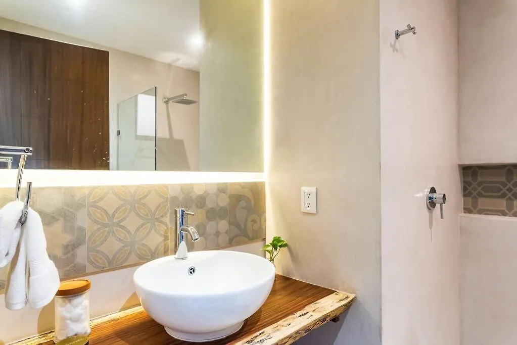 Amazing Rooftop 2Br 2Bathroom Τουλούμ
