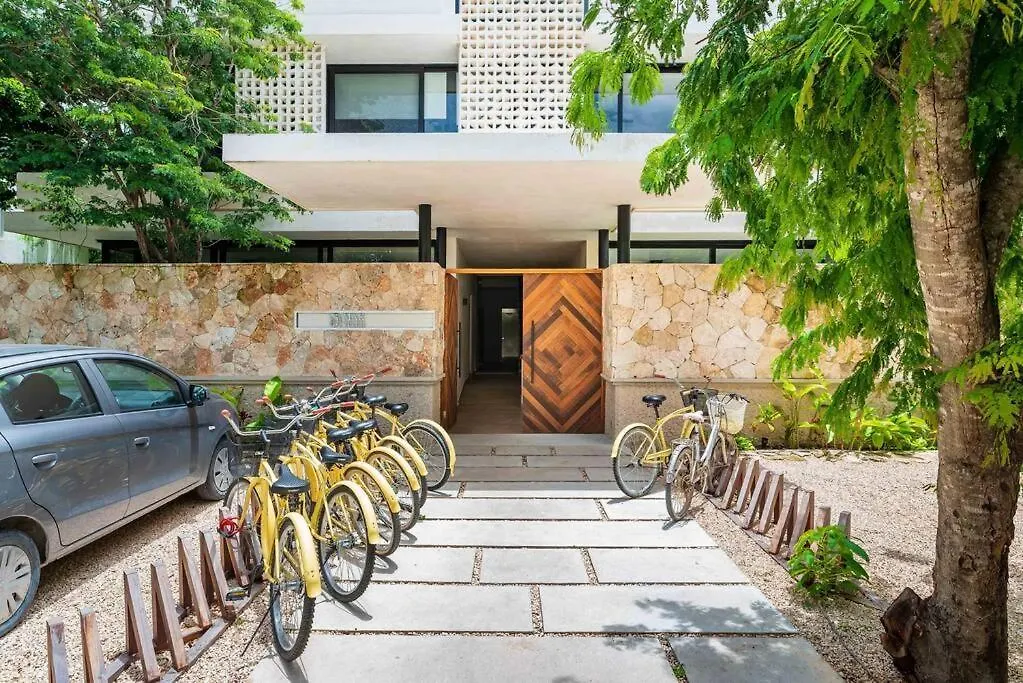 Amazing Rooftop 2Br 2Bathroom Τουλούμ 0*,